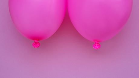 Zwei Luftballons - Foto: iStock/aamorim