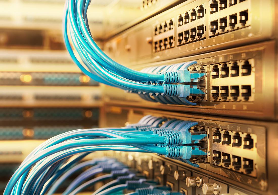 2 Millionen mal schneller: Forscher brechen Rekord für Internetgeschwindigkeit Netzwerkkabel