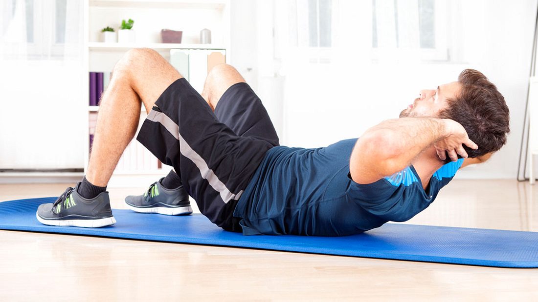 Sit-ups trainieren die Bauchmuskulatur Sit-ups