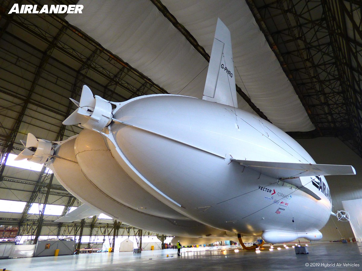 Airlander 10, the flying bum