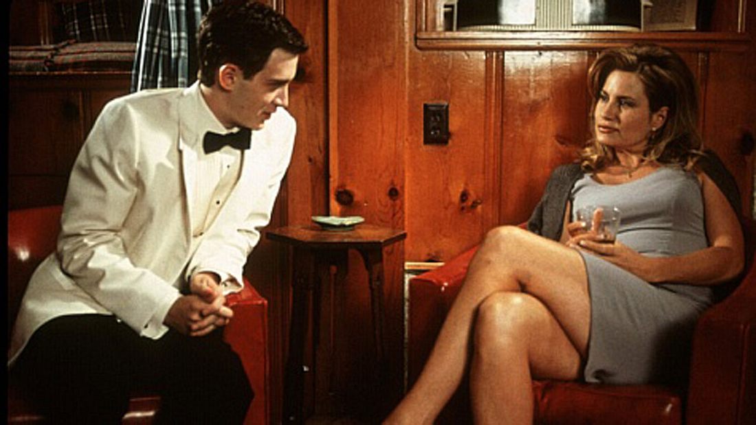 Eddie Kaye Thomas und Jennifer Coolidge in American Pie Eddie Kaye Thomas und Jennifer Coolidge in American Pie