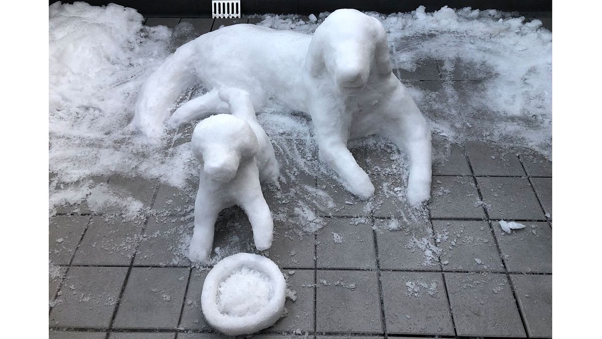 Anime-Schneefiguren erobern die Straßen Tokyos 