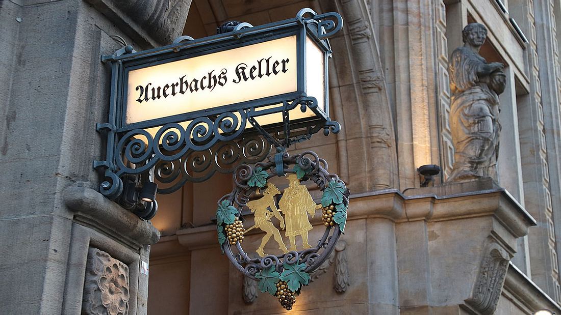 Schon Goethe hat hier gezecht: Auerbachs Keller. Auerbachs Keller