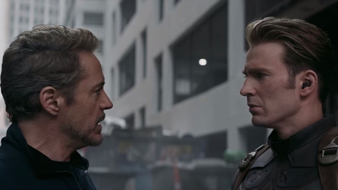 Iron Man und Captain America müssen zusammen kämpfen Iron Man und Captain America müssen zusammen kämpfen