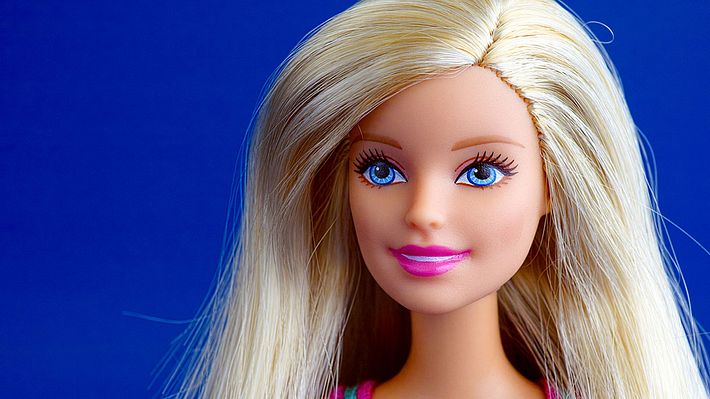 Mattel bringt Barbie mit Handicap raus (Symbolfoto). - Foto: iStock/Ekaterina79