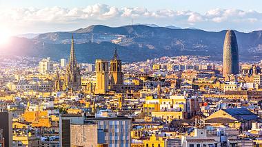 Die Skyline von Barcelona - Foto: iStock / querbeet