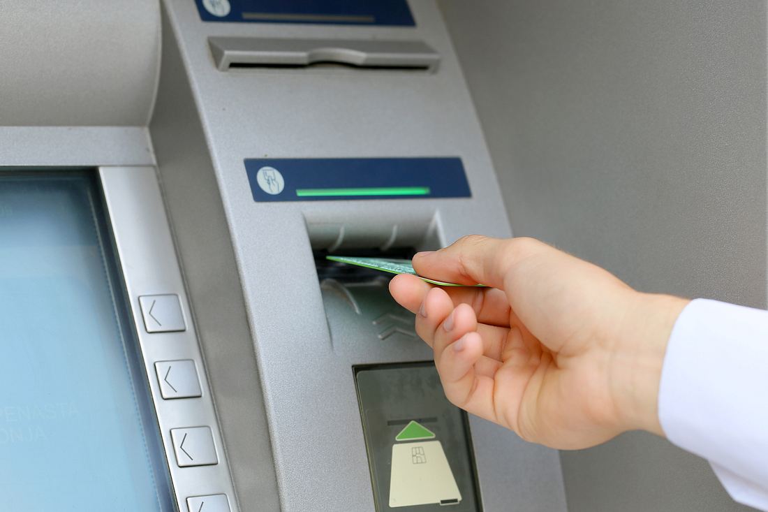 Geld abheben Geld abheben
