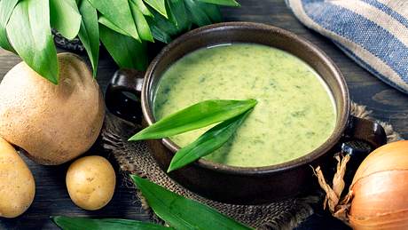 Bärlauchsuppe – für Würzliebhaber - Foto: iStock / egal