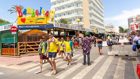 Ballermann auf Mallorca - Foto: iStock/travelview