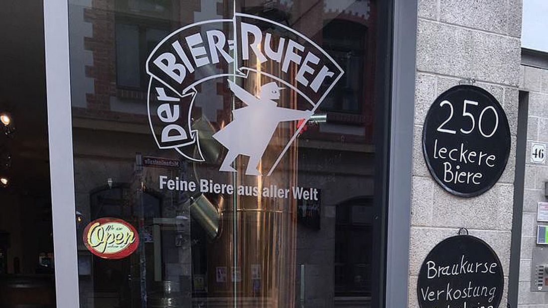 Der Bier-Rufer in Erfurt. Der Bier-Rufer in Erfurt.