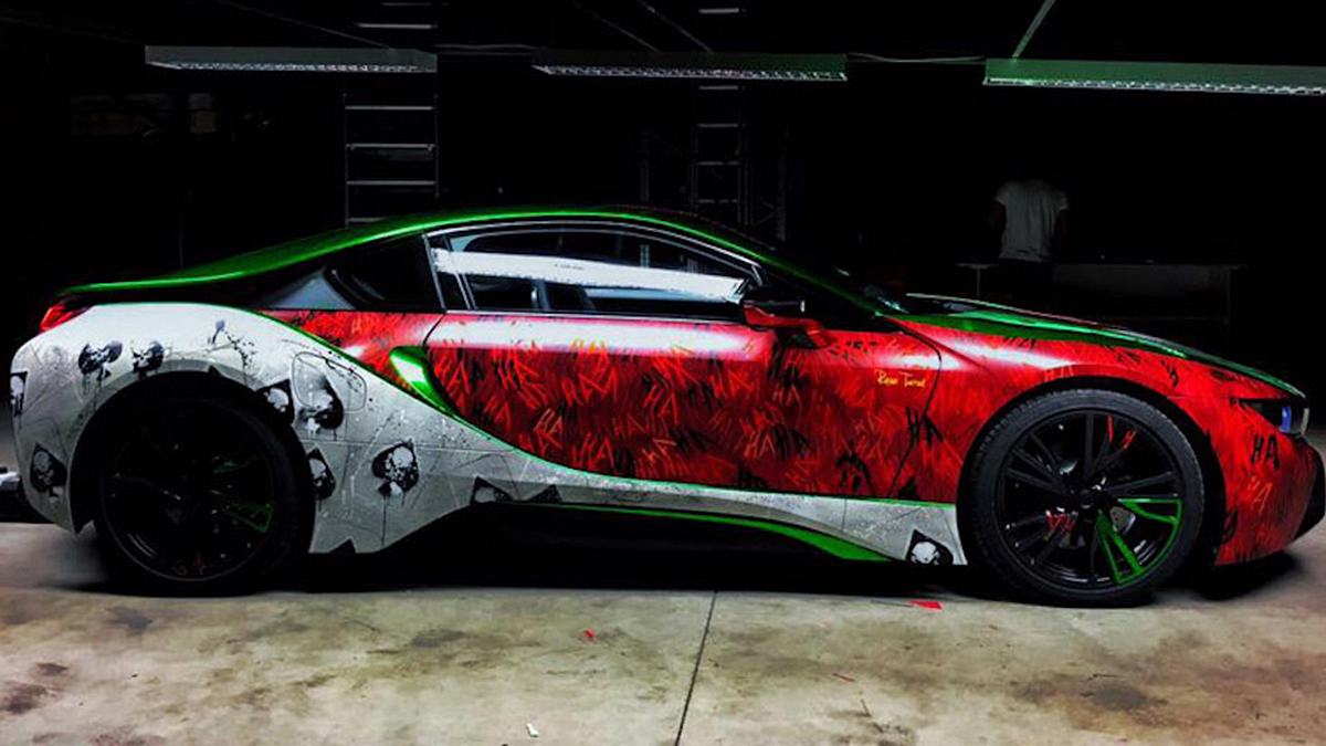 Joker-Design: Dieser BMW i8 ist was für echte Schurken