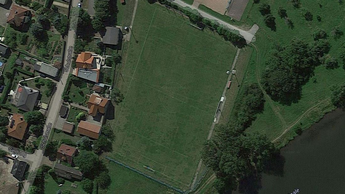 Vergiss Linientreuheit! Der Bolzplatz in Gröna