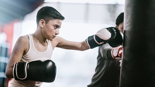 Boxsack für Kids - Foto: iStock / RyanJLane