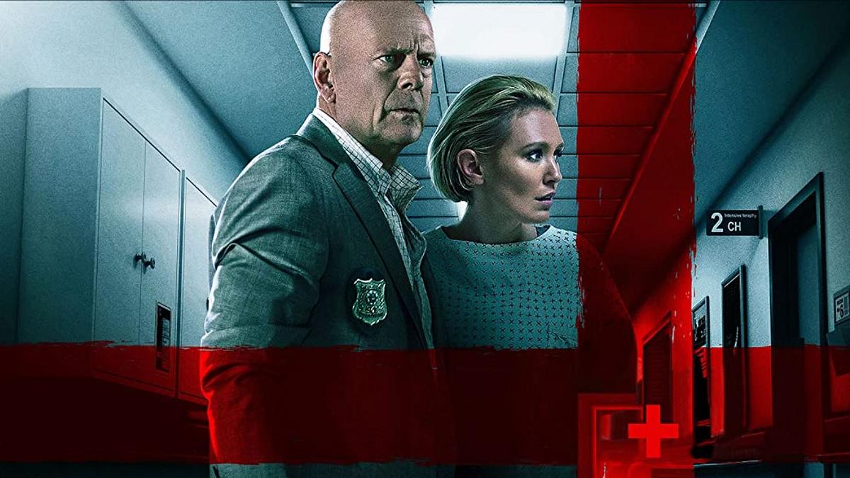 Bruce Willis und Nicky Whelan in Trauma Center