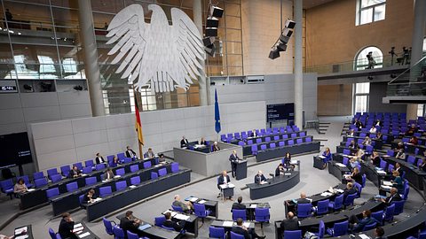 Sexstellung Das Regungslose EichhöRnchen Sexstellung Das Regungslose EichhöRnchen