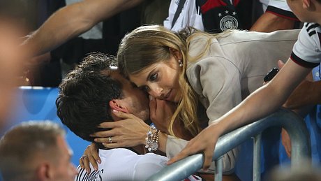 Cathy und Mats Hummels  - Foto: Getty Images / Alexander Hassenstein