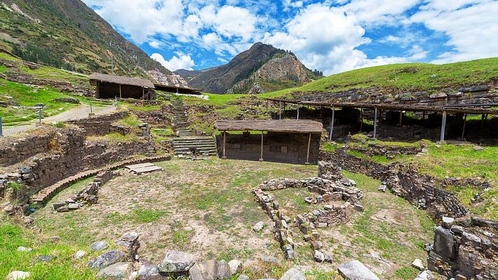 Kultstätte Chavín de Huántar in Peru - Foto: iStock / DC_Colombia