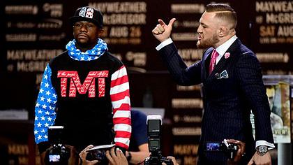 Mayweather vs. McGregor: The Notorious hat auf seinem Anzug eine versteckte Botschaft für Money platziert - Foto: Twitter