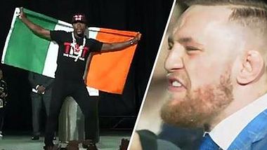 Promo für MayMac: Floyd Mayweather hüllt sich in die irische Flagge. Conor McGregor reagiert gereizt - Foto: Showtime