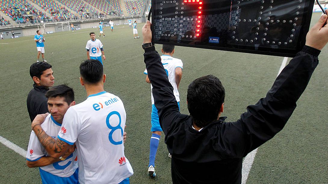 Das längste Fußballspiel der Welt. - Foto: Getty Images/CLAUDIO REYES 