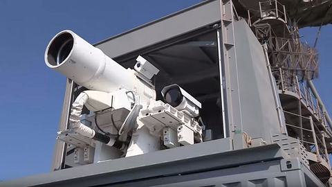 Das Laser Weapon System im Einsatz - Foto: YouTube / U.S. Navy