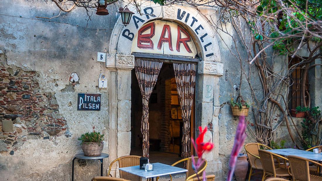 Die Bar Vitelli aus Der Pate Die Bar Vitelli aus "Der Pate"