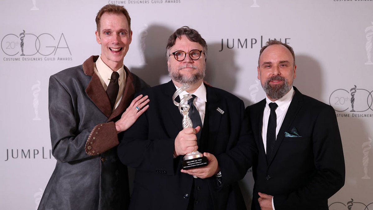 Doug Jones (links), Guillermo del Toro (mitte) und Luis Sequeira