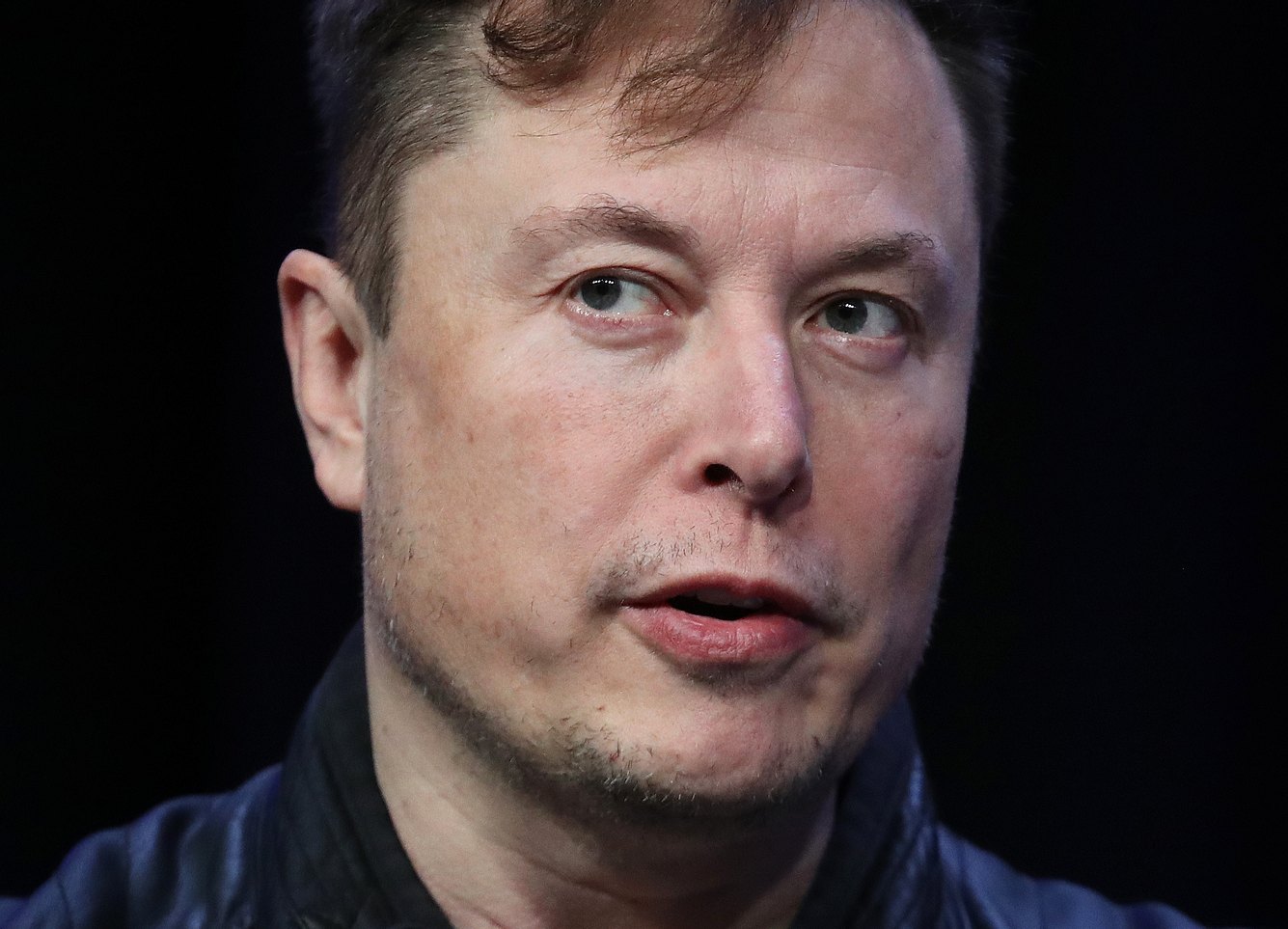 Elon Musk bietet Teenager 5.000 Dollar an - der Grund ist unglaublich Elon Musk