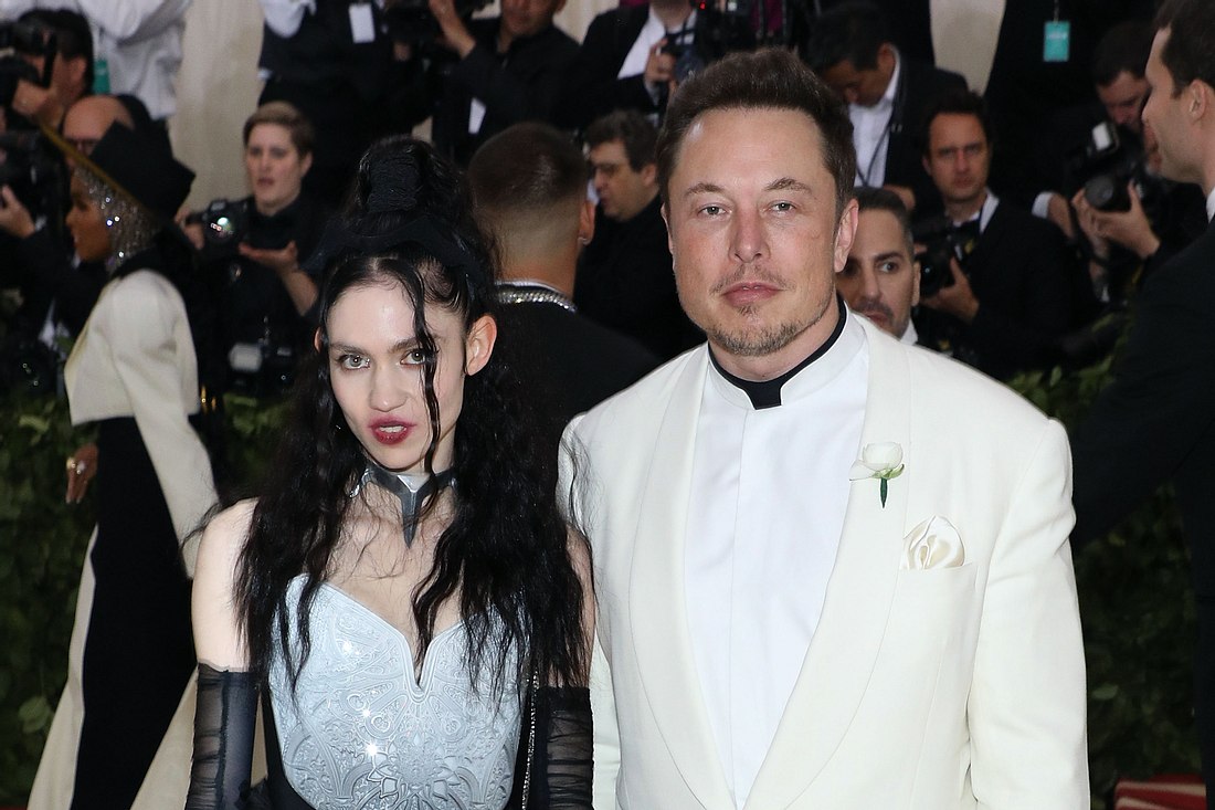 Elon Musk & Grimes Elon Musk & Grimes