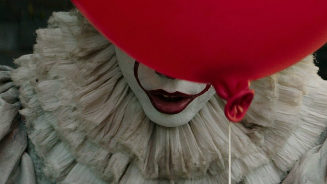 Brandneuer Es-Trailer zeigt diabolischen Clown Pennywise Brandneuer Es-Trailer zeigt diabolischen Clown Pennywise
