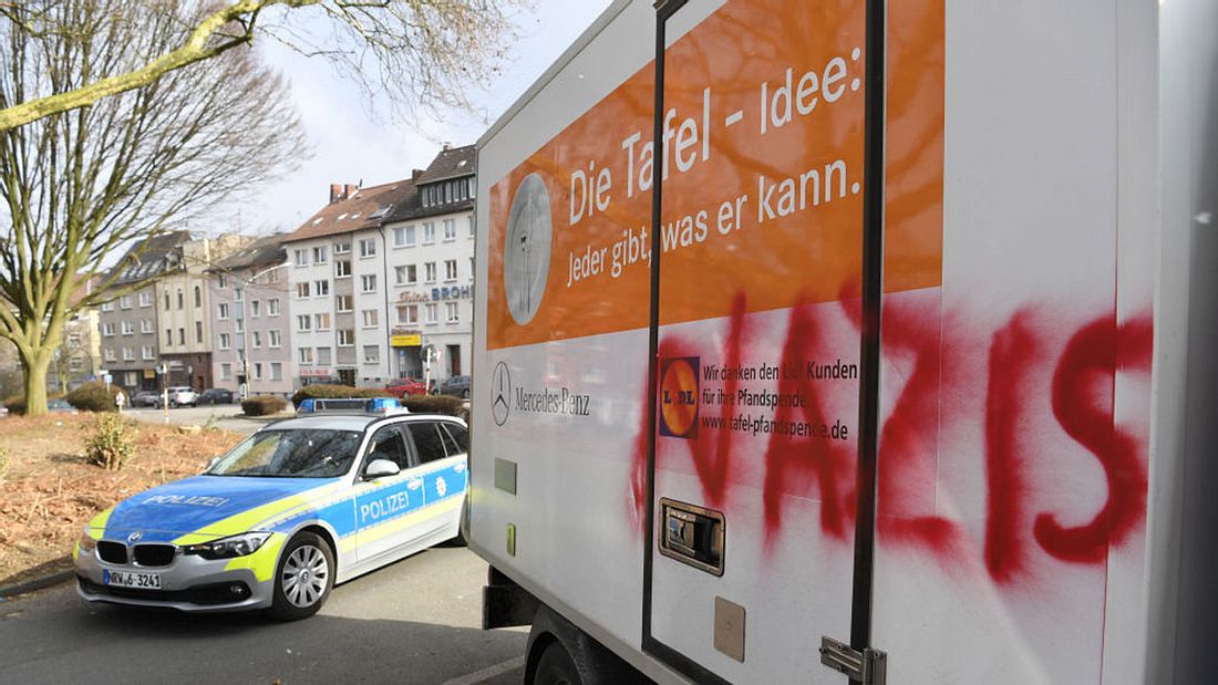 Trotz Kritik Der Kanzlerin Essener Tafel Halt An Auslander Stopp