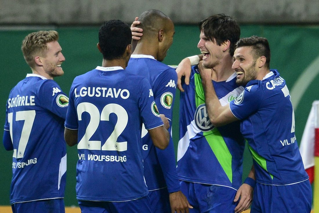 Ex-Bundesliga-Star beim Pornogucken erwischt Timm Klose als Spieler des VfL Wolfsburg