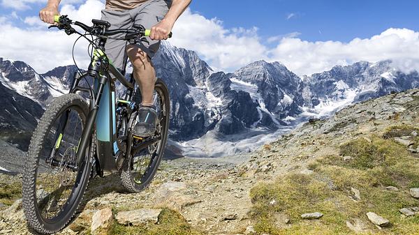 Mit dem Fahrrad durch Finnland - Foto: iStock / filrom