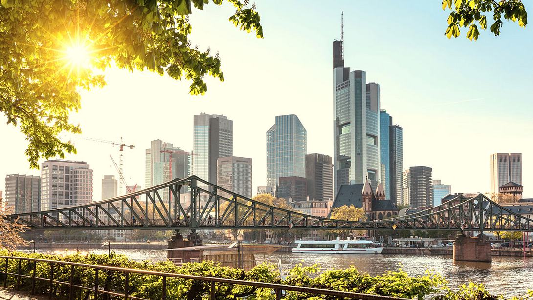 Frankfurt am Main - Foto: iStock/Nikada