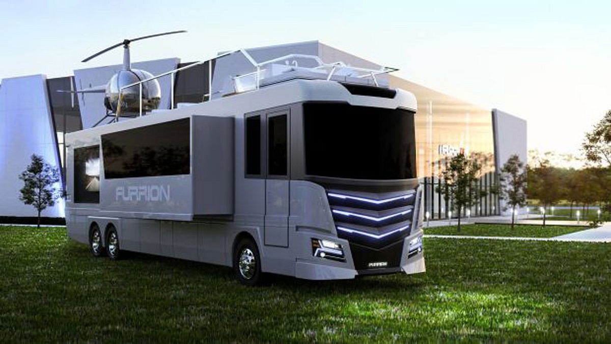 Luxus-Wohnmobil mit Whirlpool und Heli-Landeplatz: Furrion Elysium 