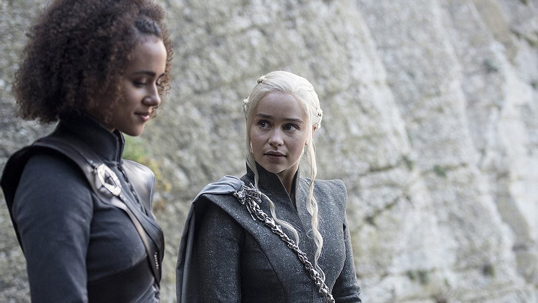 Nathalie Emmanuel und Emilia Clarke in Game of Thrones Nathalie Emmanuel und Emilia Clarke in Game of Thrones
