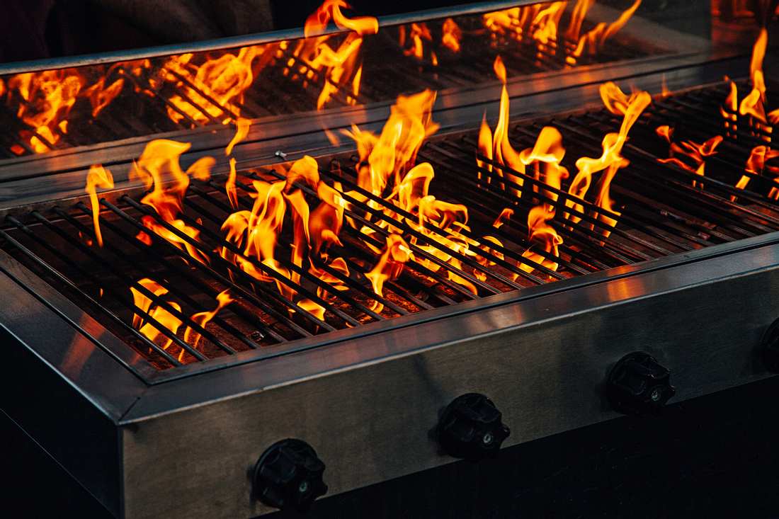Direktes Grillen, indirektes Grillen oder Barbecue - alles kein Problem.