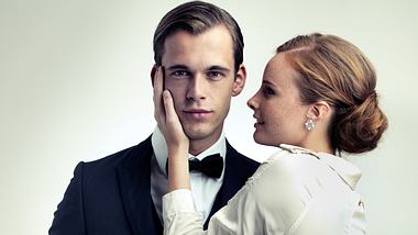 Gentleman mit Frau - Foto: iStock/Yuri_Arcurs