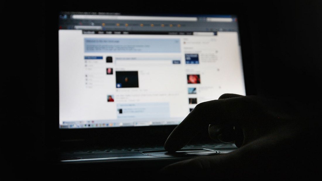 Facebook nachts