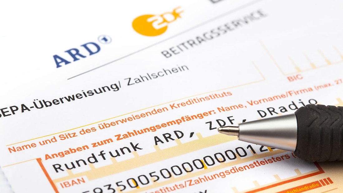 Gebühren-Hammer beschlossen: Der Rundfunkbeitrag steigt Zahlschein zum Rundfunkbeitrag