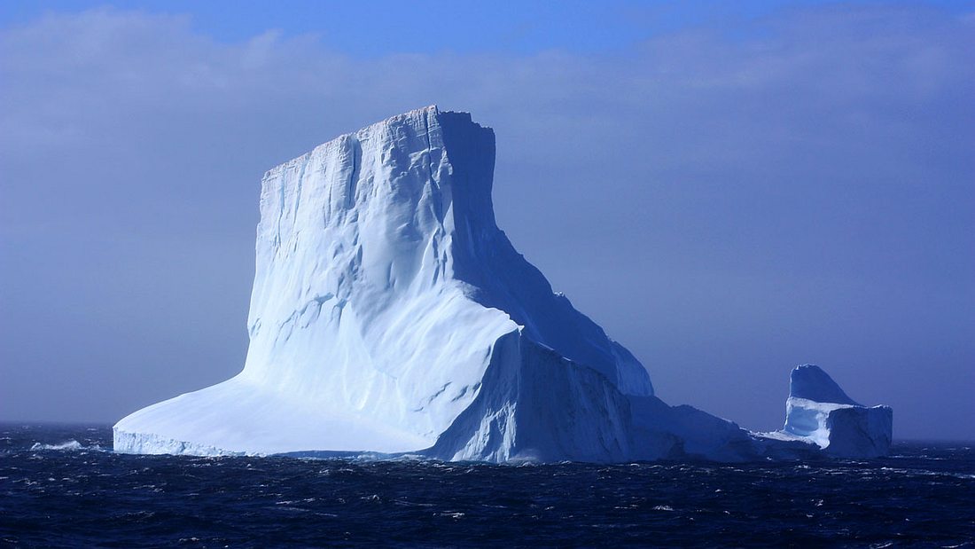 Gigantischer Eisberg