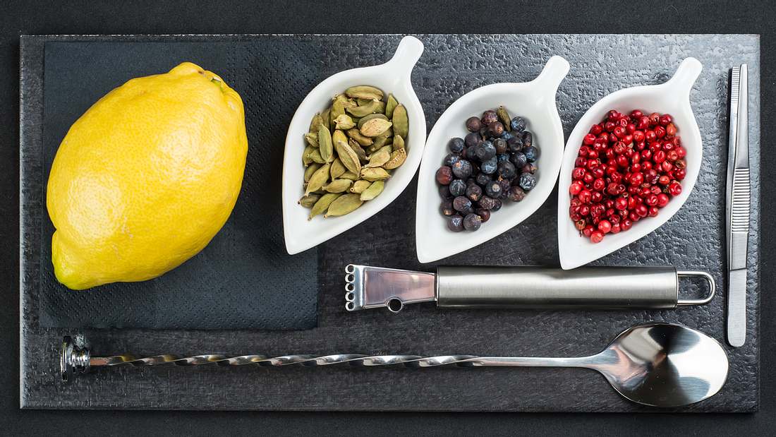 Die Basiszutaten für den Gin Die Basiszutaten für den Gin