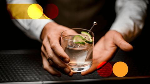 Gin-Glas  - Foto: iStock / MaximFesenko