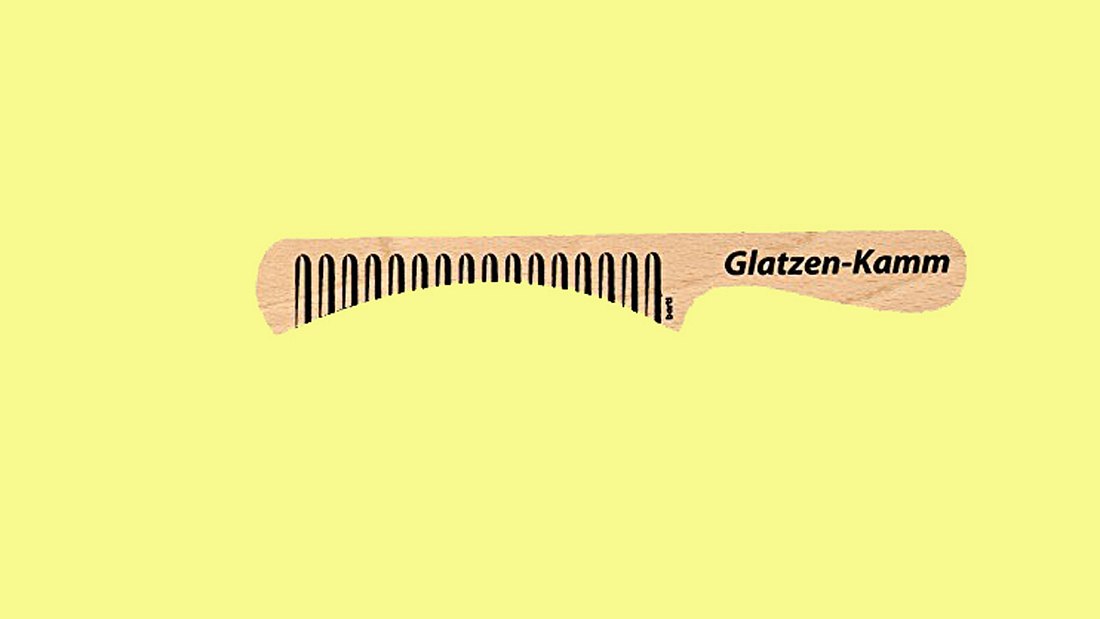 Pflege für die Fleischmütze: Der Glatzenkamm Der Glatzenklamm