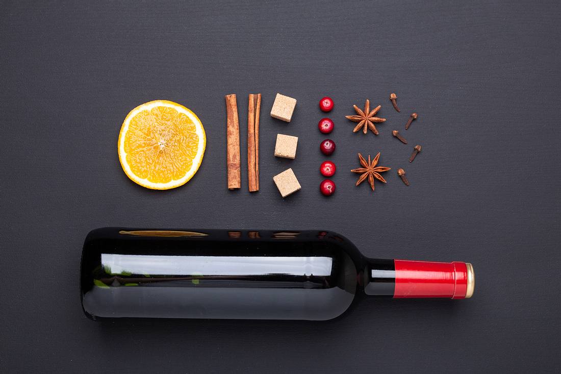 Glühwein-Rezept: Das muss Mann unbedingt beachten Glühwein-Rezept: Das muss Mann unbedingt beachten