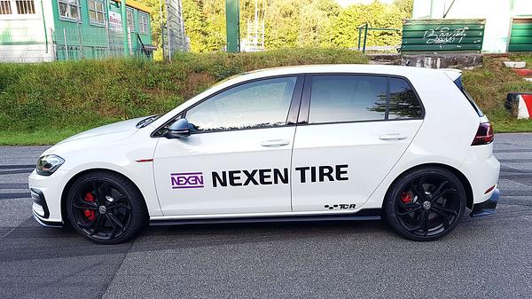 VW Golf GTI TCR mit Nexen Winguard Sport 2-Reifen - Foto: Männersache