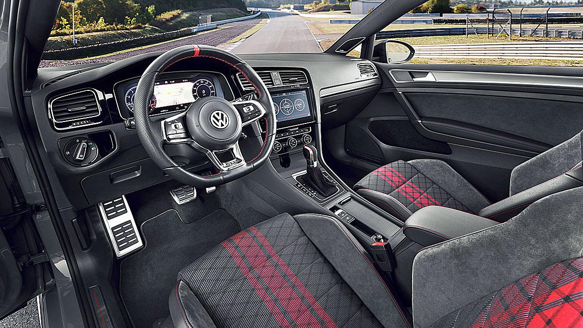 VW Golf GTI TCR