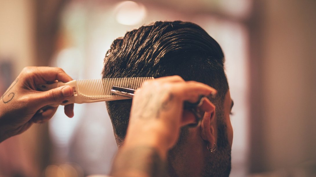 Frisuren für Männer: Die 5 besten Schnitte - Foto: iStock/wundervisuals