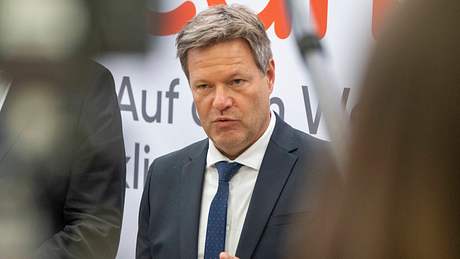 Wirtschaftsminister Robert Habeck  - Foto: IMAGO / Chris Emil Janßen