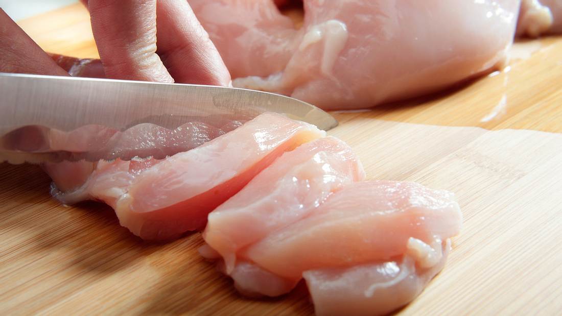 Gefährliche Keime auf Geflügelfleisch Gefährliche Keime auf Geflügelfleisch